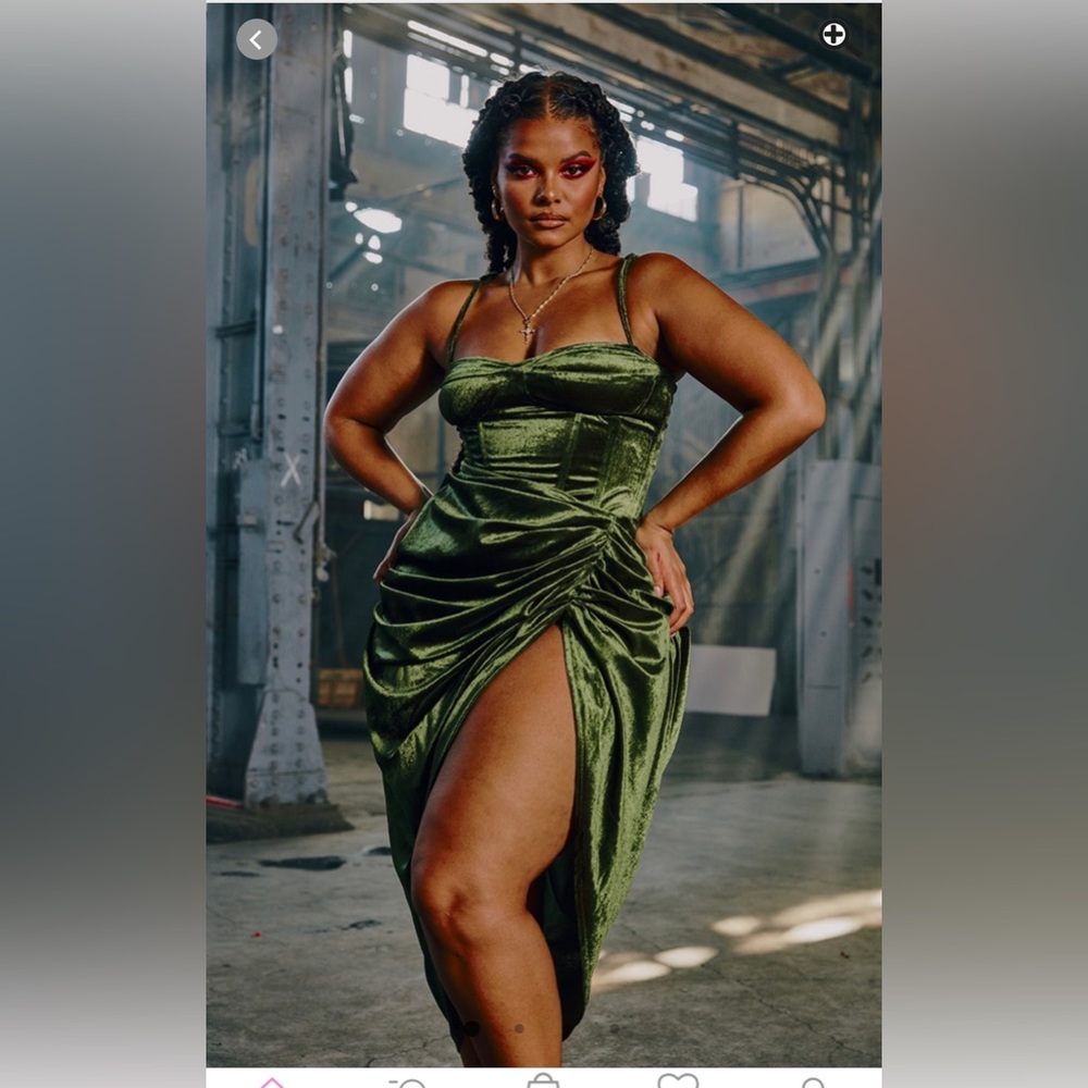 Khaki velvet corset top and bottom available